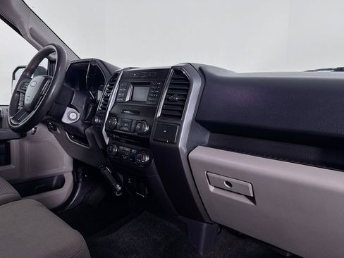 Used 2017 Ford F150 XLT image 26