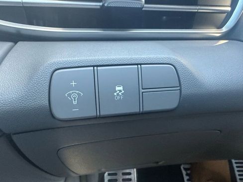 New 2026 Hyundai Elantra Sport FWD image 12