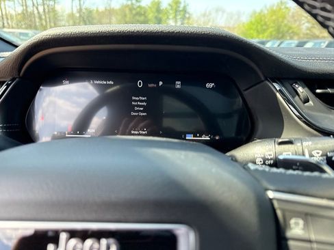New 2026 Jeep Grand Cherokee L Limited AWD/4WD image 11