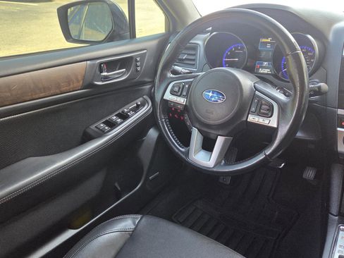 Used 2016 Subaru Outback 2.5i Limited image 13