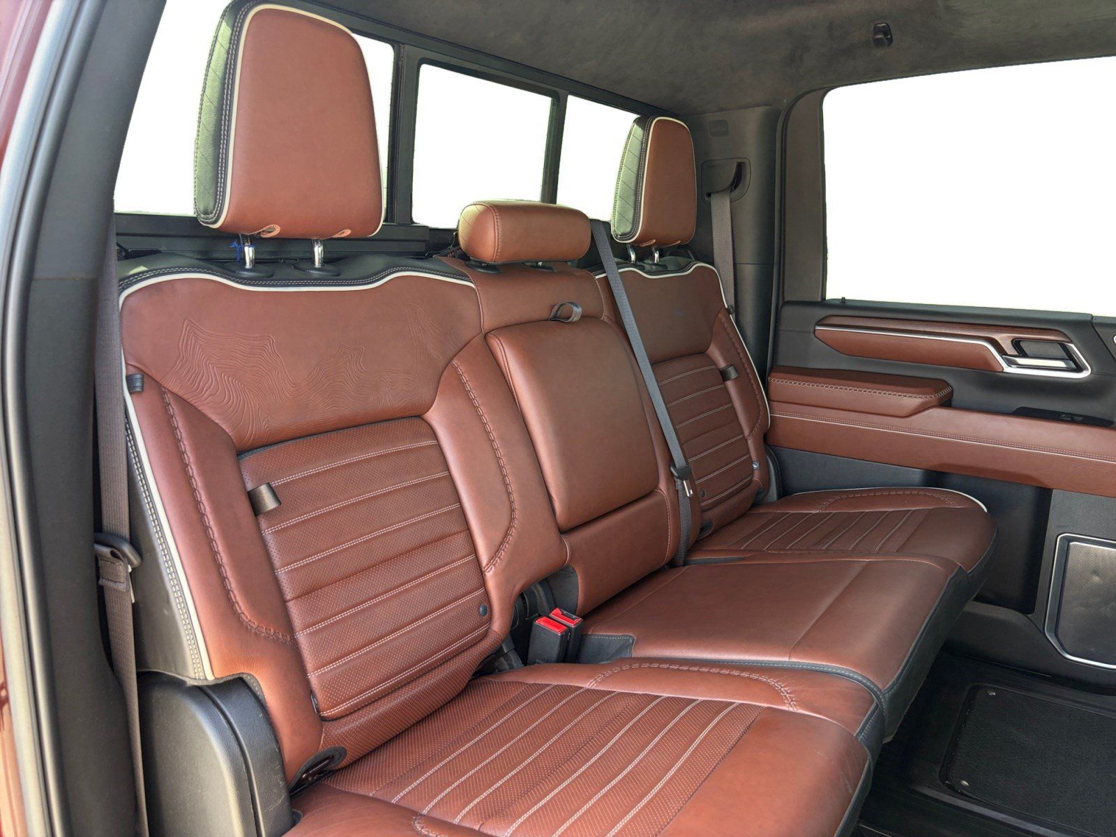 Used 2024 GMC Sierra 2500 Denali Ultimate AWD/4WD image 22