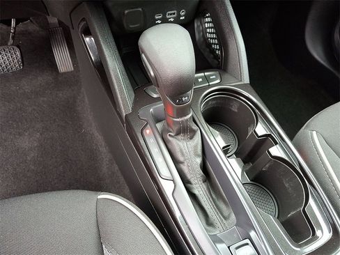 Used 2023 Chevrolet TrailBlazer LT image 12