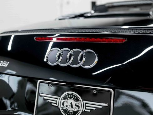Used 2011 Audi R8 V10 AWD/4WD image 15