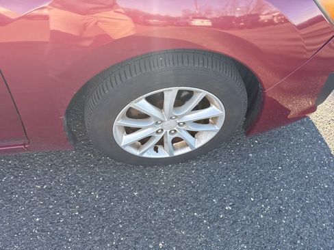 Used 2012 Subaru Impreza 2.0i Premium w/ All-Weather Pkg image 12