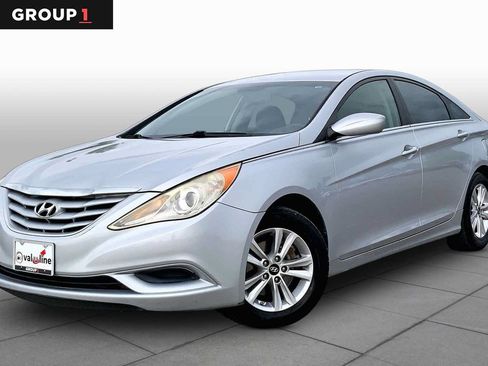 Used 2012 Hyundai Sonata GLS w/ Popular Equipment Pkg FWD image 1