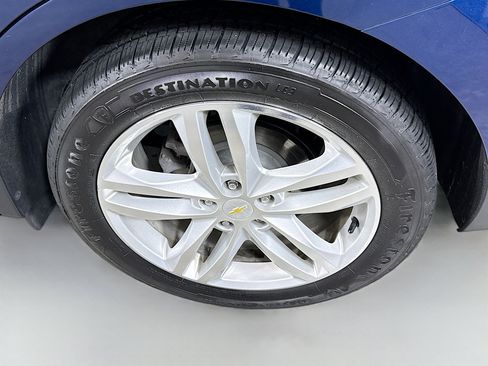Used 2019 Chevrolet Equinox Premier FWD image 31