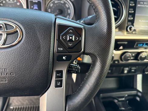 Used 2021 Toyota Tacoma SR5 image 15