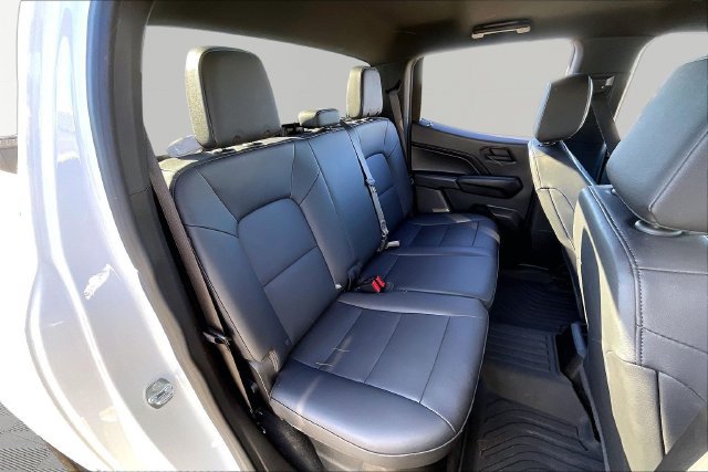 Used 2024 Chevrolet Colorado W/T RWD image 17