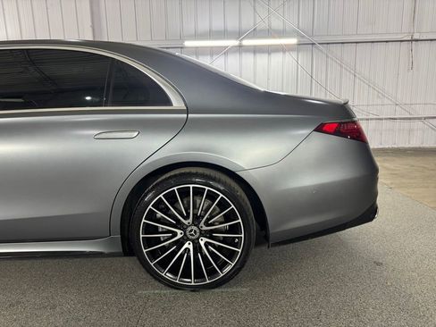 Used 2022 Mercedes-Benz S 500 4MATIC image 14