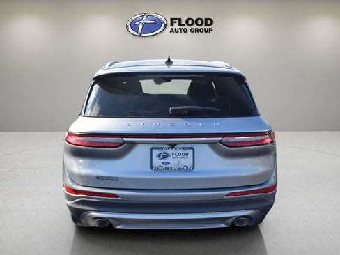 Used 2022 Lincoln Corsair AWD w/ Premium Package image 5