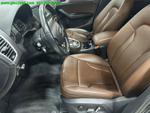 Used 2016 Audi Q5 2.0T Premium Plus w/ Technology Package image 23