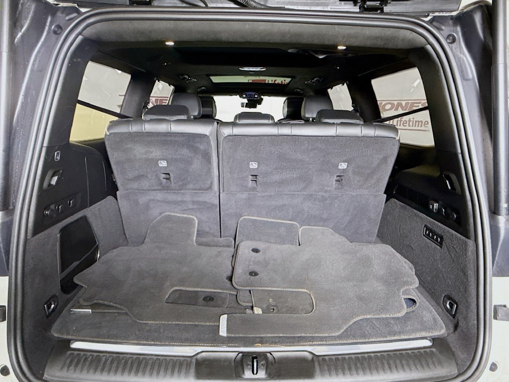 Used 2022 Jeep Grand Wagoneer Series III w/ Flexible Seating Group AWD/4WD image 31