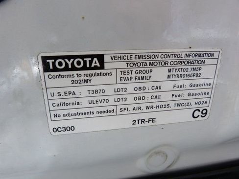 Used 2021 Toyota Tacoma SR image 40