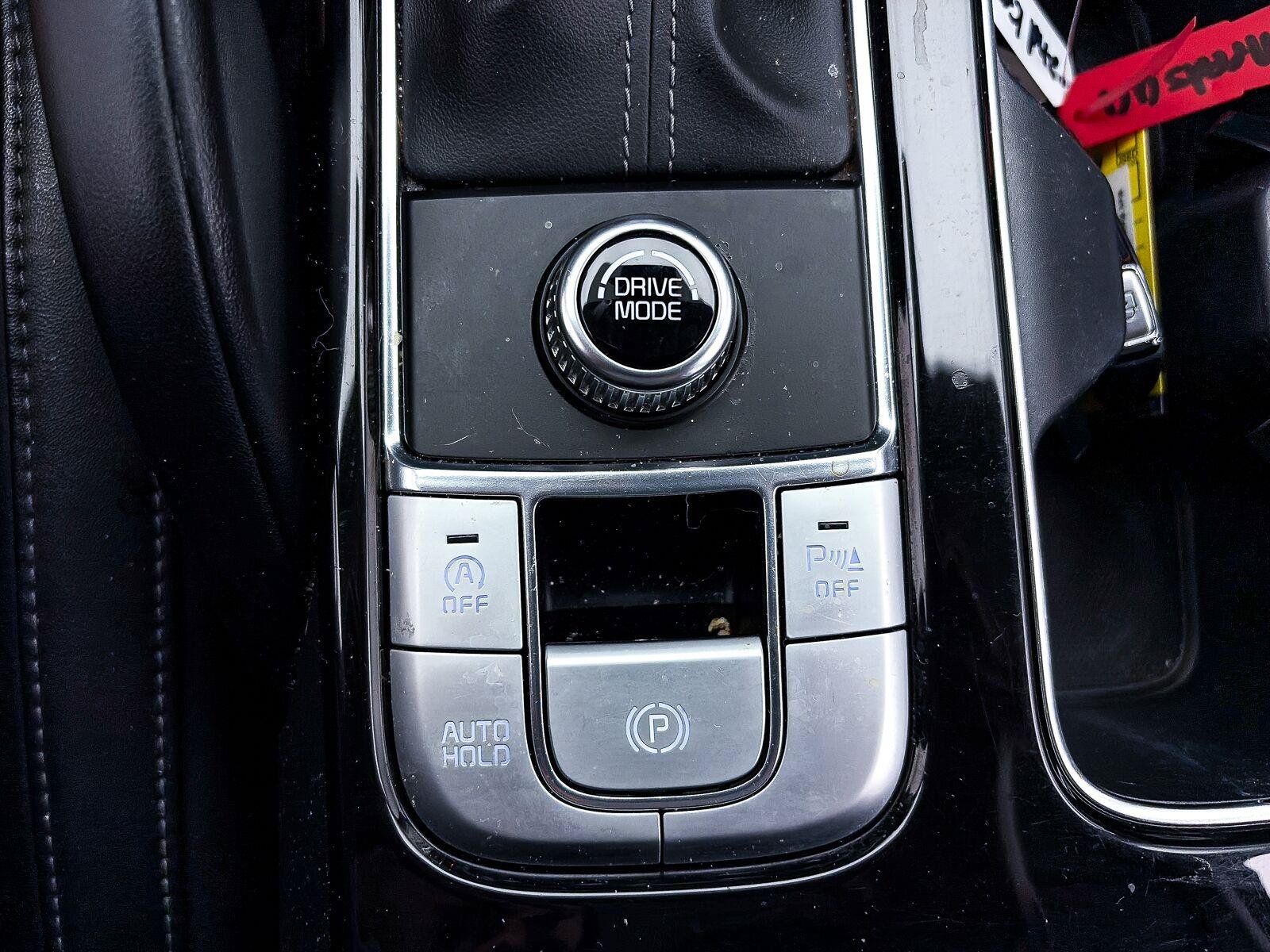 Used 2022 Kia Telluride LX FWD image 24