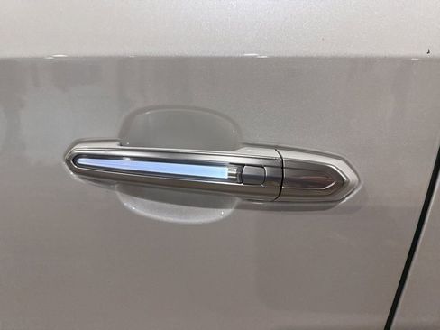 Used 2019 Cadillac XTS Luxury w/ Driver Awareness Package image 14