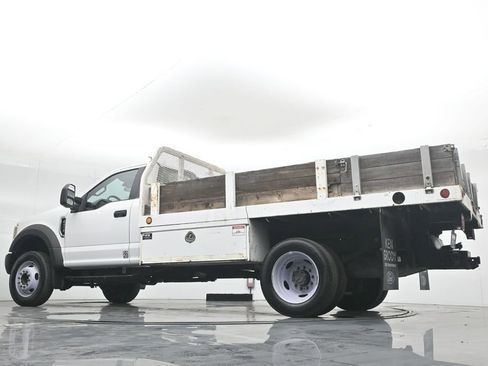 Used 2019 Ford F450 XL image 2
