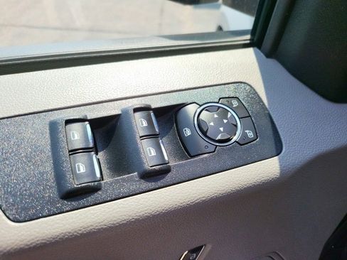 Used 2019 Ford F150 XLT w/ Equipment Group 302A Luxury image 13