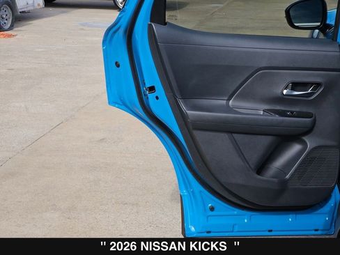 New 2026 Nissan Kicks SR FWD image 18
