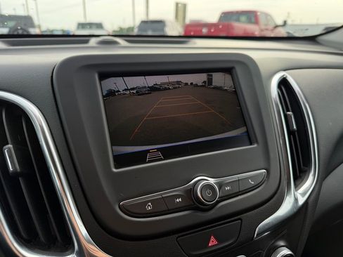 Used 2020 Chevrolet Equinox LT AWD/4WD image 18