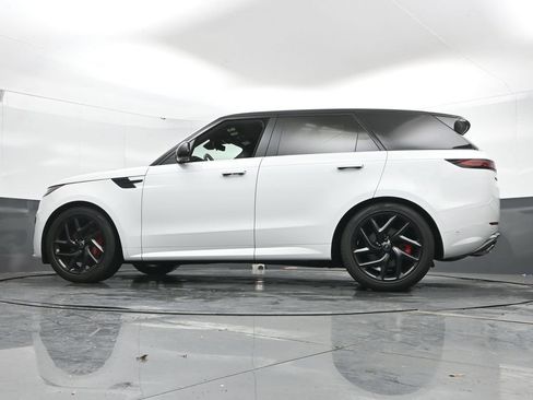 Used 2024 Land Rover Range Rover Sport Dynamic SE AWD/4WD image 46