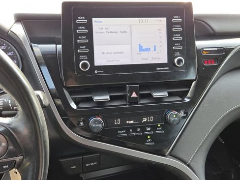 Used 2023 Toyota Camry SE FWD image 32