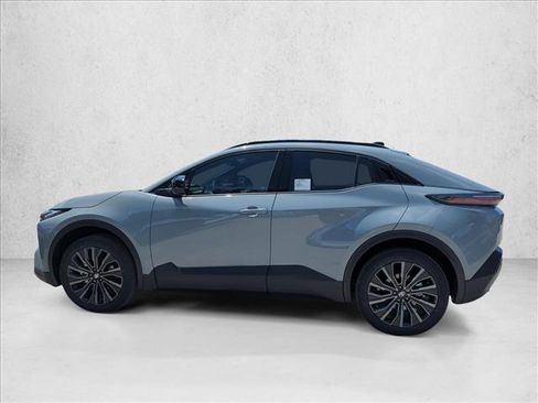 New 2026 Toyota C-HR AWD/4WD image 8
