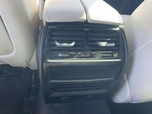 Used 2019 BMW 530i xDrive w/ Convenience Package AWD/4WD image 14