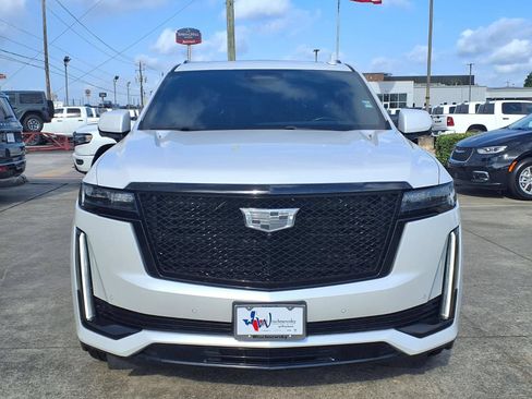 Used 2023 Cadillac Escalade Sport w/ LPO, ONYX Package AWD/4WD image 2