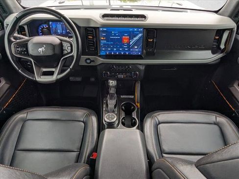 Used 2022 Ford Bronco Badlands AWD/4WD image 17