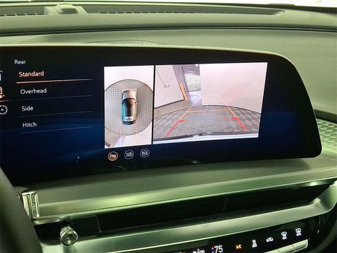 Used 2025 Cadillac Lyriq Sport image 4