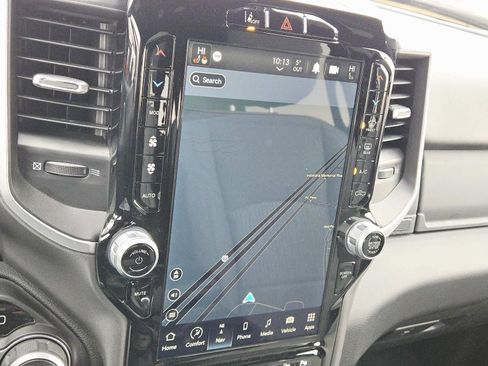 Used 2024 RAM 2500 Big Horn w/ Safety Group image 29