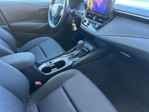 Used 2024 Toyota Corolla LE image 14