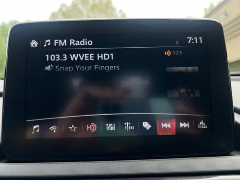 Used 2022 MAZDA MX-5 Miata Sport image 63