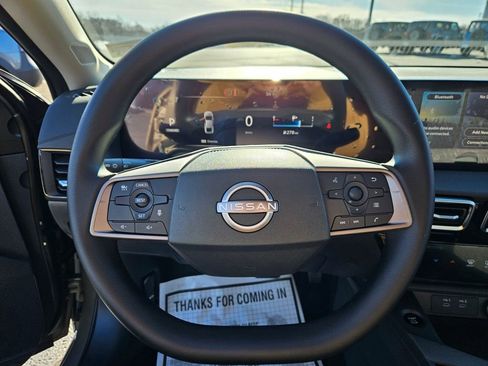 New 2026 Nissan Sentra SV w/ Floor Mat Package FWD image 9