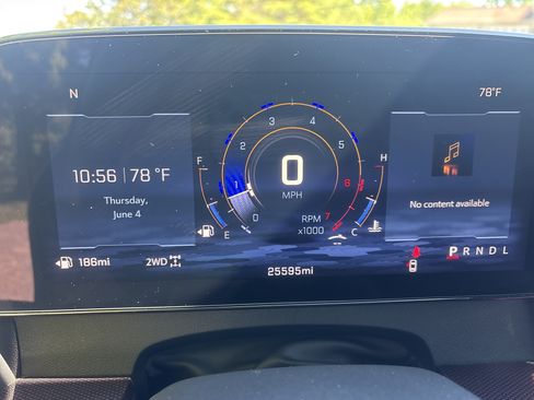 Used 2025 Chevrolet Traverse Z71 AWD/4WD image 22