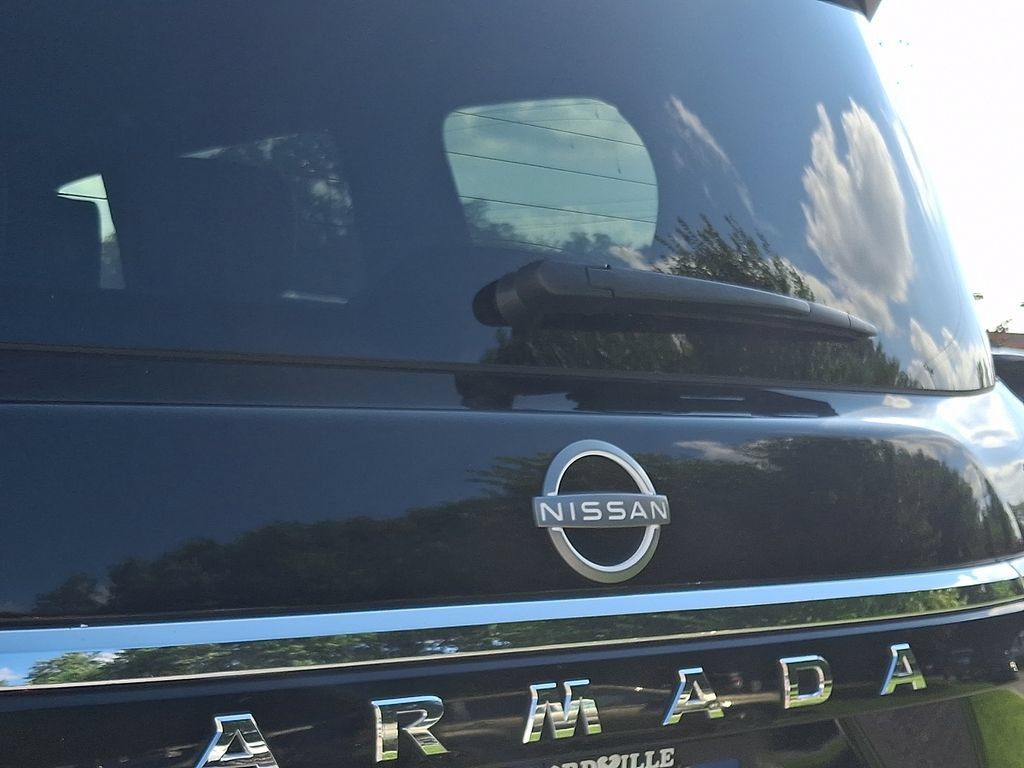 Certified 2023 Nissan Armada Platinum w/ Cargo Package AWD/4WD image 35