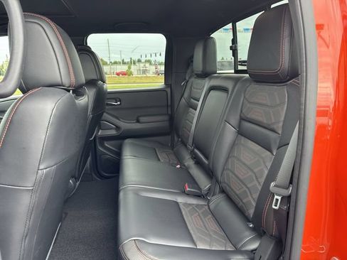 Used 2025 Nissan Frontier PRO-4X w/ Pro Premium Package AWD/4WD image 13