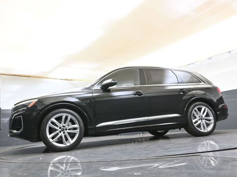 Used 2025 Audi Q7 3.0T Premium Plus w/ Premium Plus Package image 36