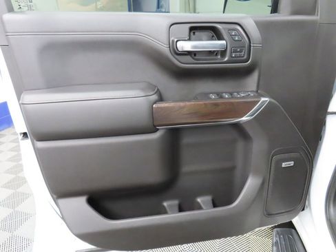 Used 2020 GMC Sierra 1500 SLT w/ SLT Premium Plus Package image 69