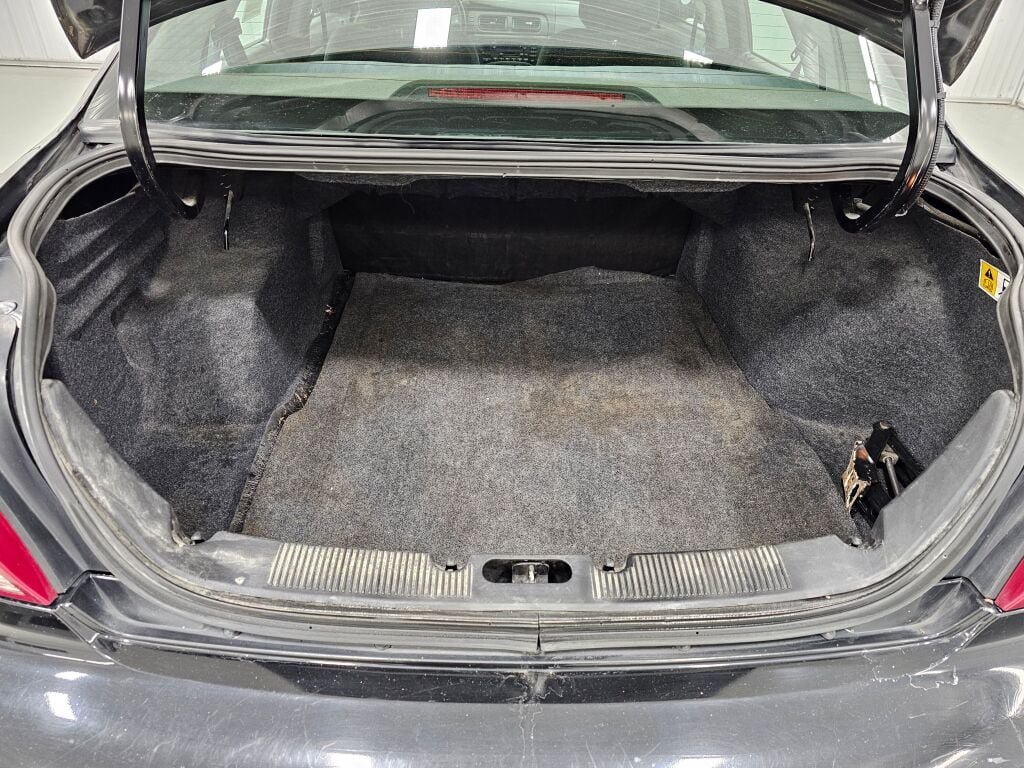 Used 2007 Ford Taurus SE FWD image 15