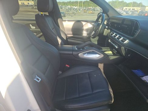 Used 2023 Mercedes-Benz GLS 450 4MATIC image 5