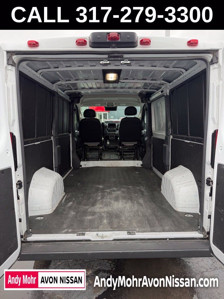 Used 2025 RAM ProMaster 2500 w/ Convenience Group FWD image 7