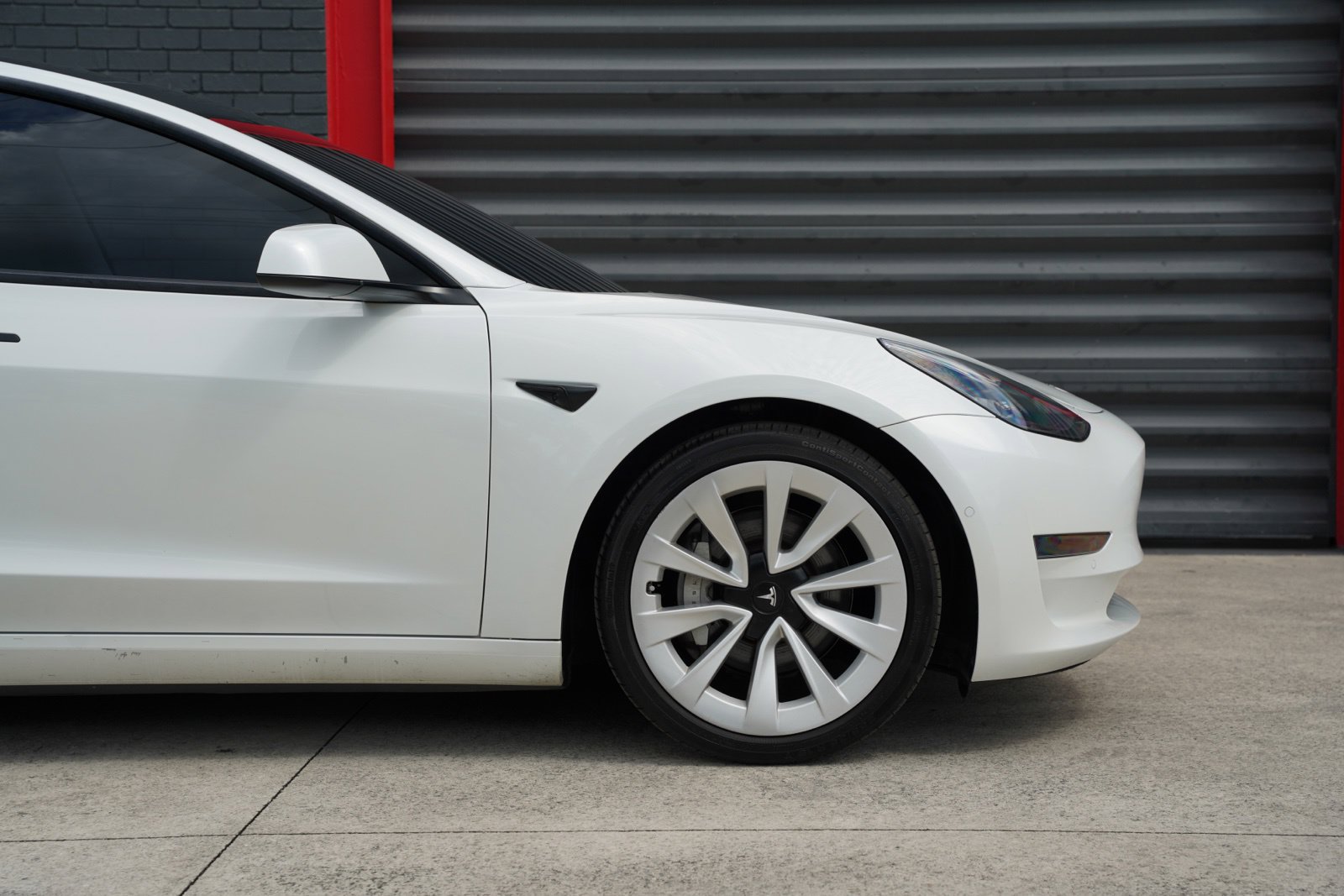 Used 2021 Tesla Model 3 Standard Range Plus RWD image 2