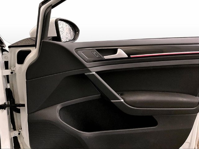Used 2017 Volkswagen GTI S FWD image 23