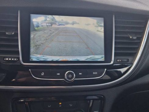 Used 2019 Buick Encore Preferred AWD/4WD image 4