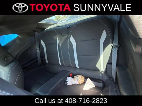 Used 2023 Chevrolet Camaro LT RWD image 5