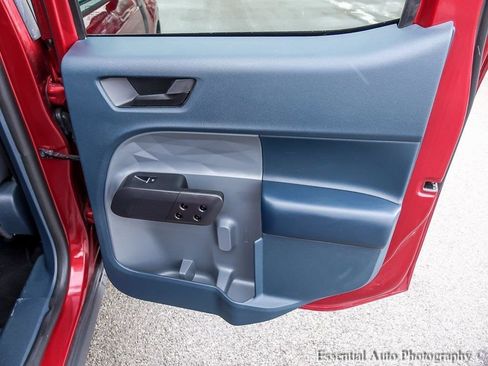 Used 2025 Ford Maverick XLT w/ Black Appearance Package image 22