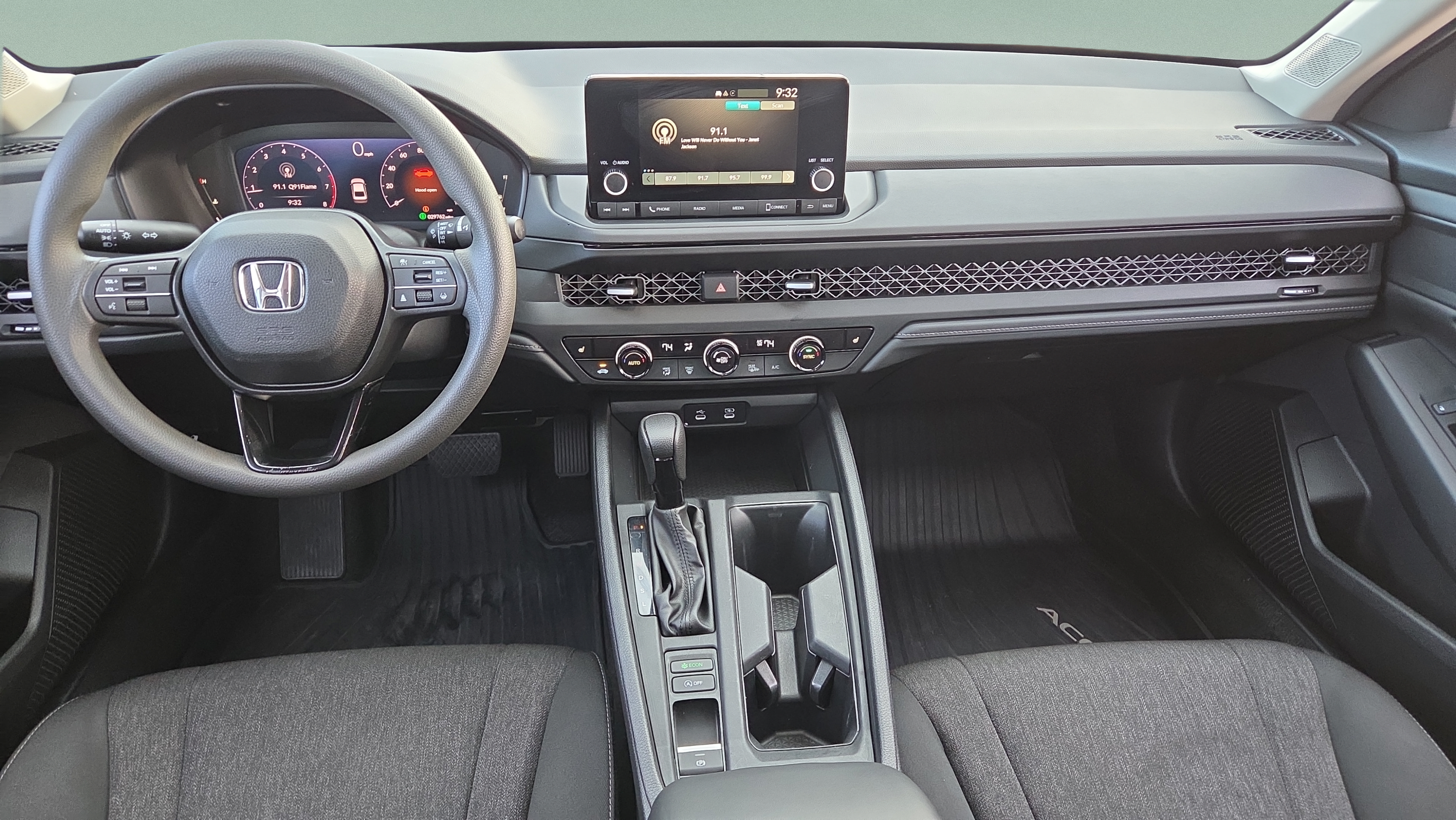 Used 2023 Honda Accord EX image 13