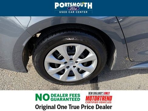 Used 2023 Toyota Corolla LE image 23