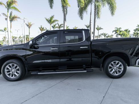 Used 2021 Chevrolet Silverado 1500 LTZ image 22